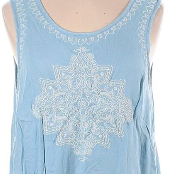 "Buttons" Sleeveless Embroidered in white on Sky Blue background Size L - Picture 5 of 5